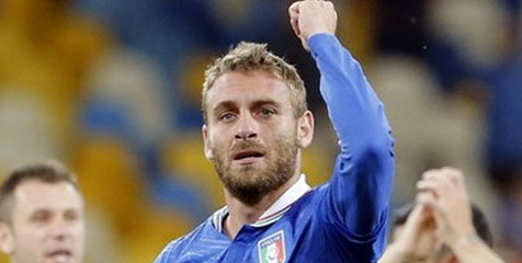 De Rossi: Penalti Pirlo Mirip Totti