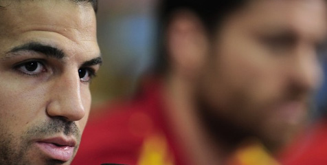 Fabregas Minta Maaf Pada Fans Spanyol