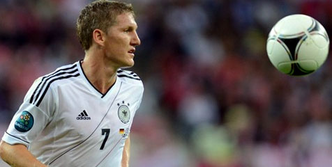 Schweinsteiger Sembuh, Jerman Kembali Utuh Schweinsteiger Sembuh, Jerman Kembali Utuh