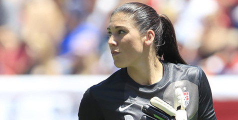 Hope Solo Gagal Lewati Tes Urin Hope Solo Gagal Lewati Tes Urin