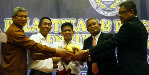 Jusuf Kalla Dipastikan Buka Liga JK 2012 Jusuf Kalla Dipastikan Buka Liga JK 2012