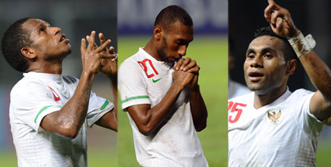 Arema Berencana Rekrut Trio Papua Arema Berencana Rekrut Trio Papua