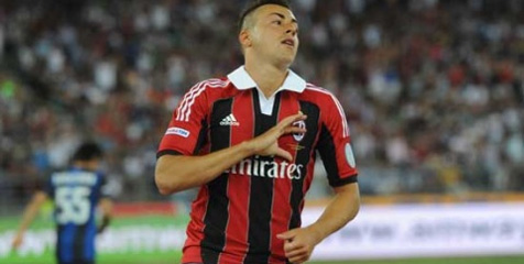 El Shaarawy Coba Tenangkan Milanisti El Shaarawy Coba Tenangkan Milanisti