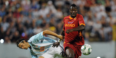 Duo Roma Menuju Parma Duo Roma Menuju Parma
