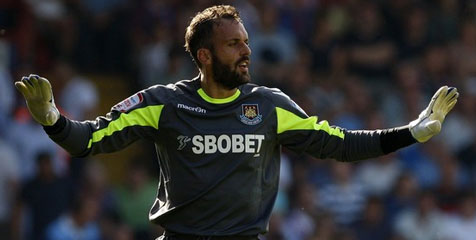 Almunia Pernah Bermimpi Tinggi Bersama Arsenal Almunia Pernah Bermimpi Tinggi Bersama Arsenal