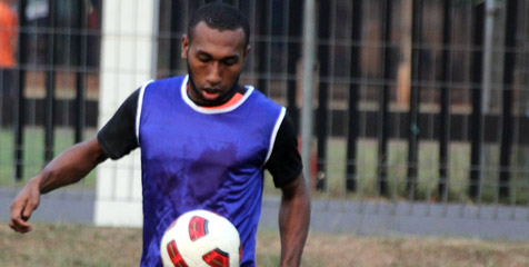 Timnas Tunggu Empat Pemain Asal Papua Timnas Tunggu Empat Pemain Asal Papua