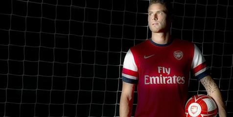 Pires: Giroud Akan Sesukses RVP Pires: Giroud Akan Sesukses RVP