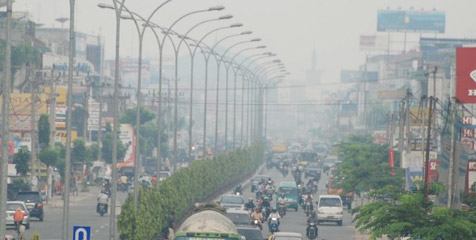 Kabut Asap Ancam Pelaksanaan PON XVIII Riau Kabut Asap Ancam Pelaksanaan PON XVIII Riau
