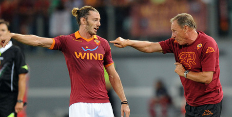 Laga Dibatalkan, Roma Minta Dimenangkan 3-0 Laga Dibatalkan, Roma Minta Dimenangkan 3-0