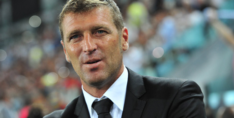 Massimo Carrera Akan Lewatkan Konferensi Pers Juve Massimo Carrera Akan Lewatkan Konferensi Pers Juve