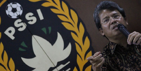 Todung Diminta Selesaikan Konflik Sepak Bola Nasional Todung Diminta Selesaikan Konflik Sepak Bola Nasional