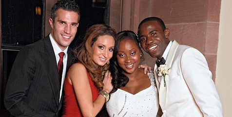 Van Persie Dan Henry Hadiri Pernikahan Muamba Van Persie Dan Henry Hadiri Pernikahan Muamba