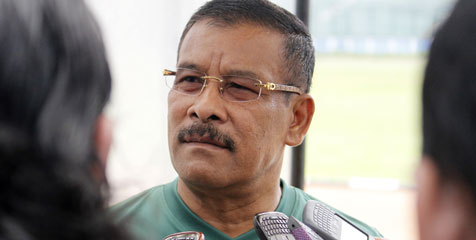 Tak Kunjung Datang, Persib Tak Lagi Buru Naser Tak Kunjung Datang, Persib Tak Lagi Buru Naser