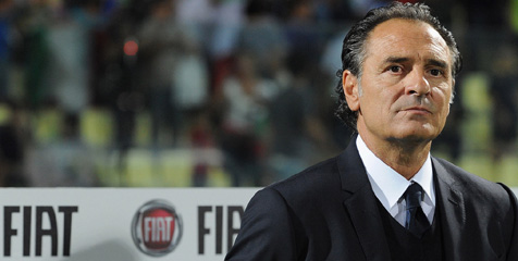 Prandelli Coba Formasi 4-3-3? Prandelli Coba Formasi 4-3-3?