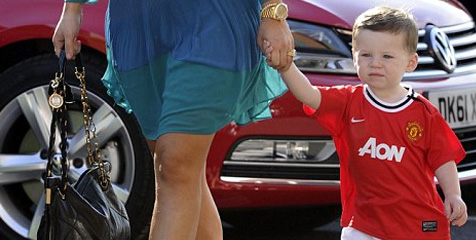 Coleen Ungkap Anak Kedua Rooney Laki-laki