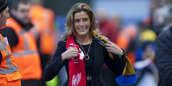 Video: Carolyn Radford dan Mansfield Jelang Kunjungan Liverpool Video: Carolyn Radford dan Mansfield Jelang Kunjungan Liverpool