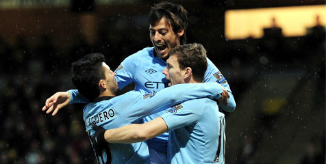 Silva: City Bisa Kejar United di Akhir Februari Silva: City Bisa Kejar United di Akhir Februari