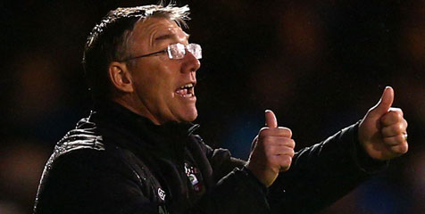 Southampton Pecat Adkins, Angkat Pochettino Southampton Pecat Adkins, Angkat Pochettino