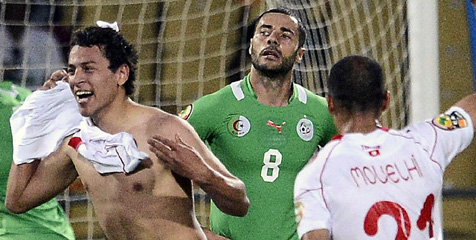 Piala Afrika 2013: Tunisia Menang Tipis Atas Aljazair Piala Afrika 2013: Tunisia Menang Tipis Atas Aljazair