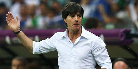 Hadapi Prancis, Loew Pilih Adler Sebagai Starter Hadapi Prancis, Loew Pilih Adler Sebagai Starter