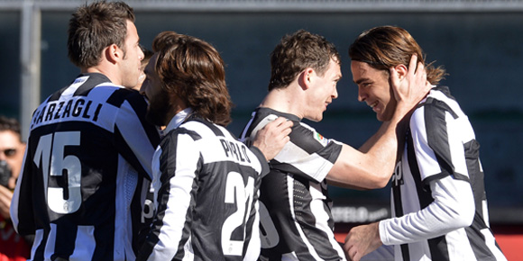 Highlights Serie A: Chievo 1 - 2 Juventus Highlights Serie A: Chievo 1 - 2 Juventus