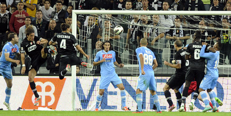 Preview: Napoli vs Juve, Optimis Jegal Tim Tamu Preview: Napoli vs Juve, Optimis Jegal Tim Tamu