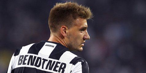 Hamburg Bersedia Tampung Bendtner