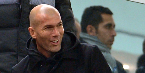 Zidane Dan Figo Akan Kembali Bela Madrid Zidane Dan Figo Akan Kembali Bela Madrid