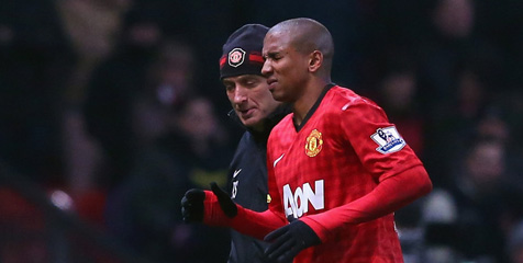 Fergie Lebih Butuh Bek Tengah, Daripada Ashley Young Fergie Lebih Butuh Bek Tengah, Daripada Ashley Young