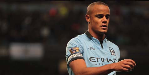 Kompany Jadi Korban Suporter United? Kompany Jadi Korban Suporter United?