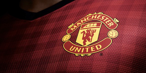 Manchester United Picu Perang Nike vs Warrior