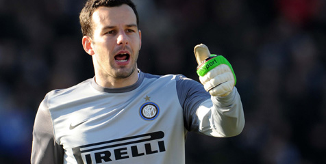 Barca Incar Handanovic, Agen Membantah