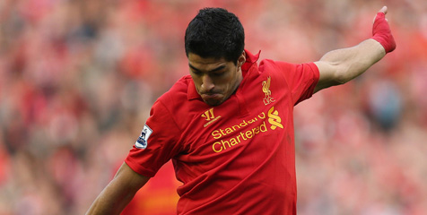 Mancini: Ada Pihak Yang Ingin Bunuh Karier Suarez Mancini: Ada Pihak Yang Ingin Bunuh Karier Suarez