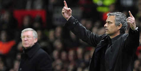 Fergie Nantikan 'Perang' dengan Mourinho Lagi Fergie Nantikan 'Perang' dengan Mourinho Lagi