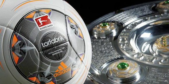 Torfabrik, Bola Resmi Bundesliga 2013-2014 Torfabrik, Bola Resmi Bundesliga 2013-2014