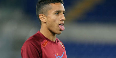 Diburu Barca dan City, Roma Enggan Lepaskan Marquinhos Diburu Barca dan City, Roma Enggan Lepaskan Marquinhos