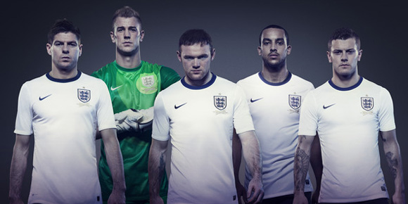 Detail Jersey: Inggris Home 2013-2014 Detail Jersey: Inggris Home 2013-2014