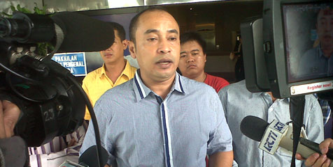 Saran Roy Suryo Terkait Penggugat Djohar Dinilai Tak Populer Saran Roy Suryo Terkait Penggugat Djohar Dinilai Tak Populer