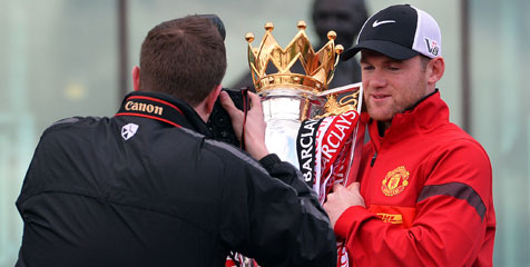 Gill Yakin Rooney Takkan Pergi Gill Yakin Rooney Takkan Pergi