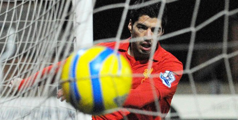 Real Madrid Pertimbangkan Boyong Suarez Real Madrid Pertimbangkan Boyong Suarez