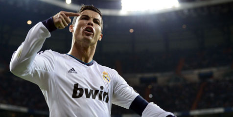 Zidane: Ronaldo Takkan Tinggalkan Madrid Zidane: Ronaldo Takkan Tinggalkan Madrid