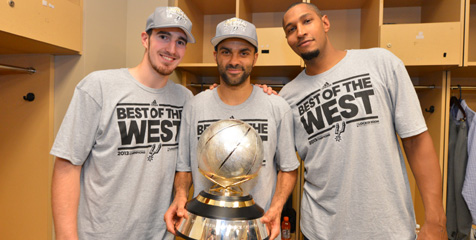 37 Poin Parker Buat Spurs Melaju ke Final NBA 37 Poin Parker Buat Spurs Melaju ke Final NBA