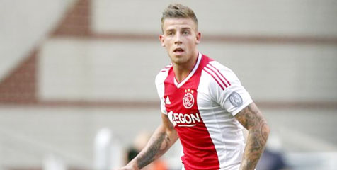 Alderweireld Ngebet ke Inggris, Spurs dan Liverpool Siaga