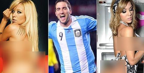 Higuain Kencani Dua Model Panas Sekaligus Higuain Kencani Dua Model Panas Sekaligus
