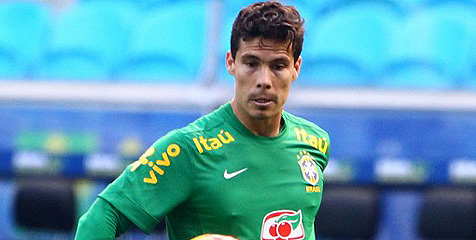 PSG Siapkan Proposal Boyong Hernanes PSG Siapkan Proposal Boyong Hernanes
