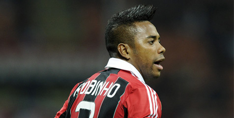 Demi Tevez, Milan Prioritaskan 'Buang' Robinho Demi Tevez, Milan Prioritaskan 'Buang' Robinho