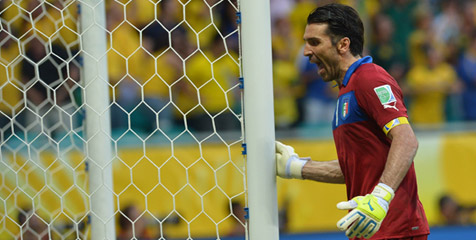 Buffon: Italia Bermain Baik, Tapi Harus Berhenti Kebobolan Buffon: Italia Bermain Baik, Tapi Harus Berhenti Kebobolan
