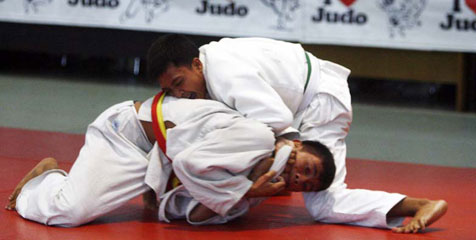 Kota Surabaya Digdaya di Judo Porprov IV Jatim Kota Surabaya Digdaya di Judo Porprov IV Jatim