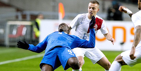 Jordy Clasie Tolak Tawaran Fiorentina Jordy Clasie Tolak Tawaran Fiorentina