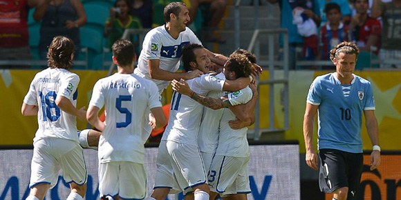 Highlights Piala Konfederasi: Uruguay 4-5 Italia
